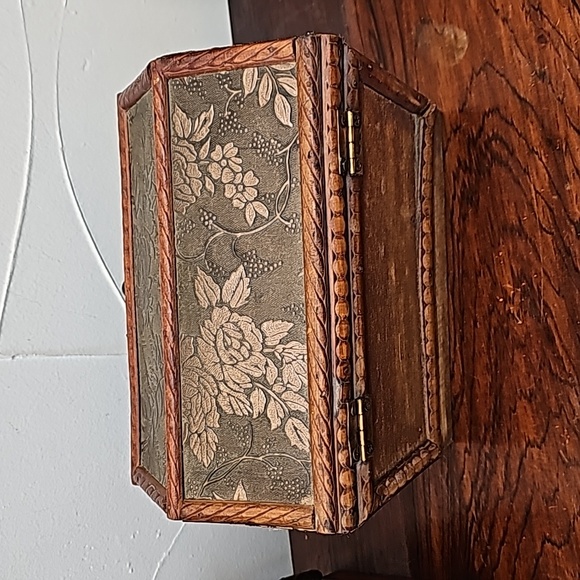 3 vintage wooden boxes with metal hinges and latch closures trinket storage - Picture 7 of 16